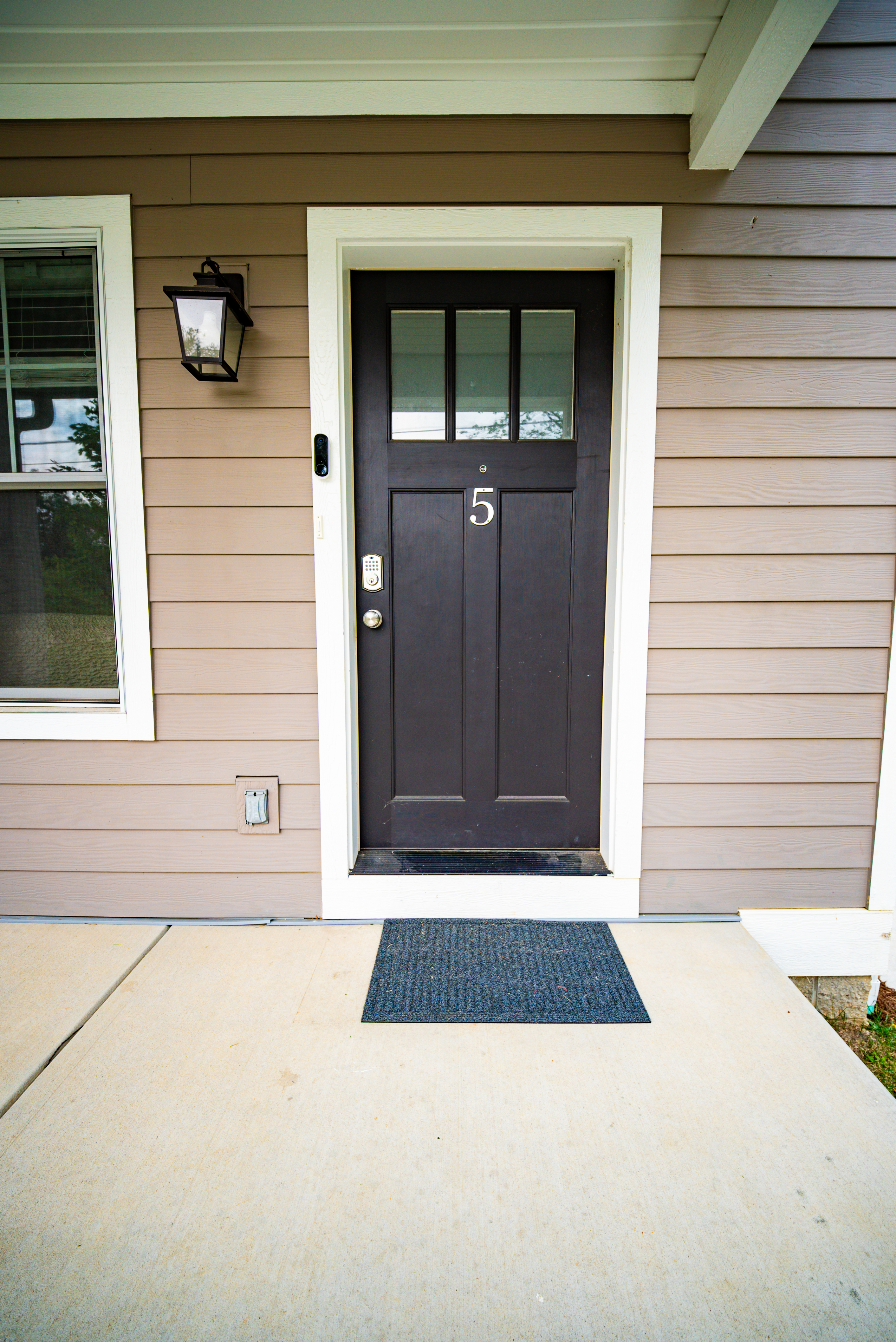613 E 12th St., Apts. 2 - 5