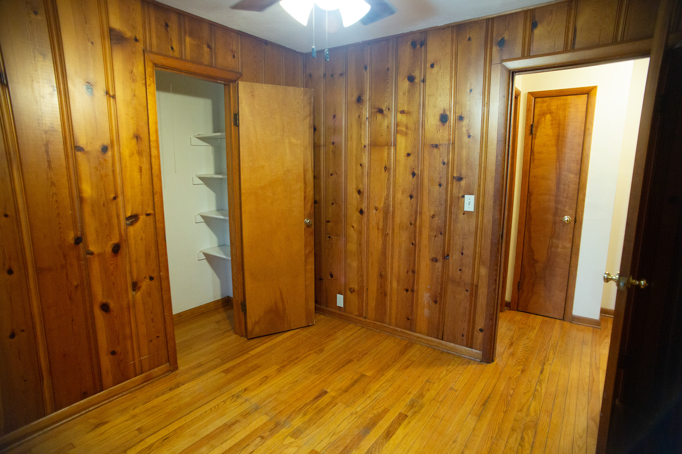 2527 E. Eastgate Lane