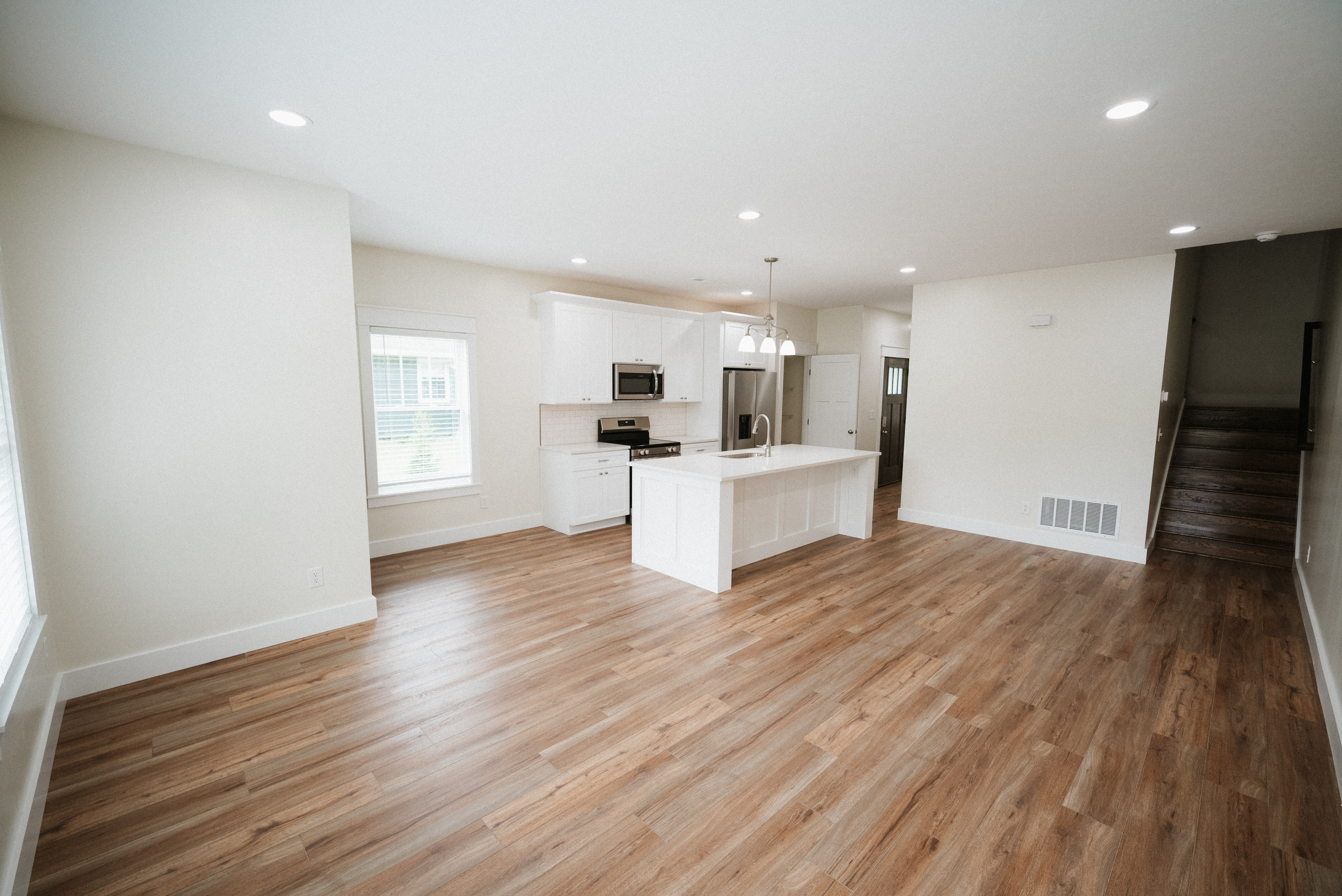 2127 E 5th St, Unit A